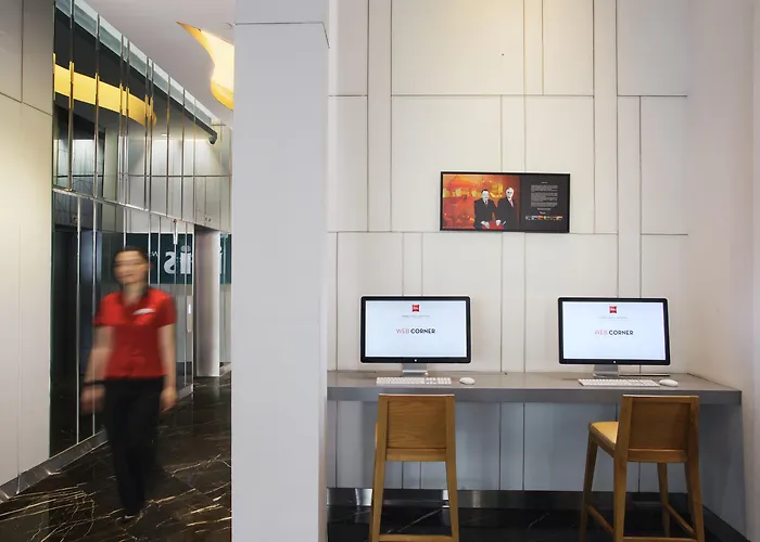 Ibis Singapore Novena